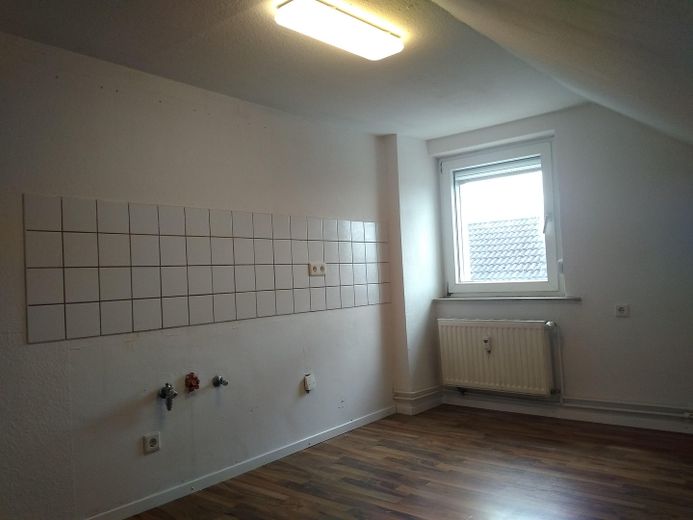 Zweizimmerwohnung in Alzenau-Wasserlos * renoviert und sofort beziehbar * – Küche