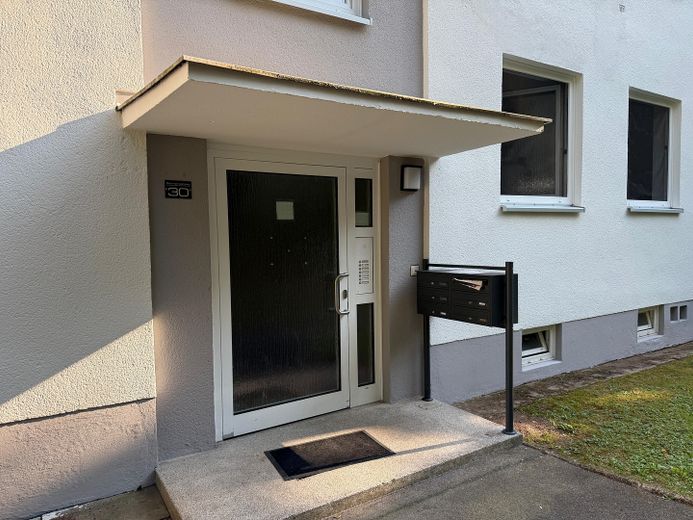 Appartamento trilocale completamente ristrutturato con balcone - Senza commissioni – Foto 15