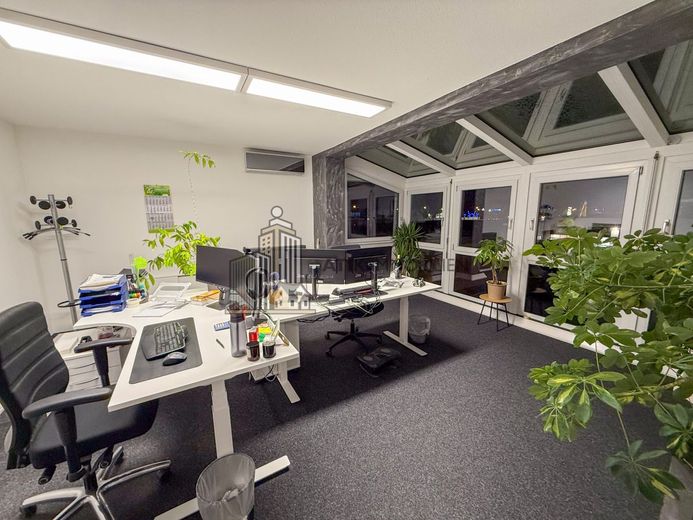 ATIK: Moderne Büroflächen in zentraler Lage mit exzellenter Verkehrsanbindung - provisionsfrei – Büro