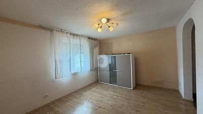 ZUHAUSE IN RUHIGER LAGE UND MIT AUSBAUPOTENZIAL – 1782852352_a43145.jpg