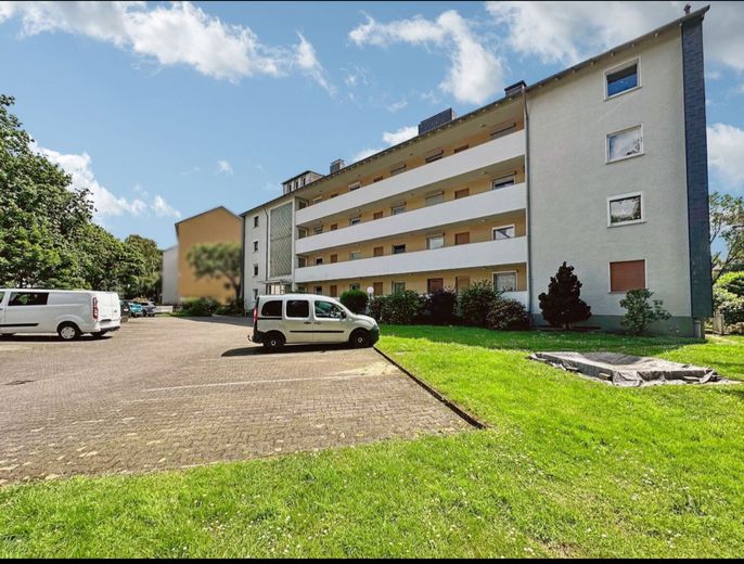 Gepflegte, helle 3,5-Zimmer-Wohnung mit Balkon, Aufzug & Grünblick am Gervinuspark – Foto 18