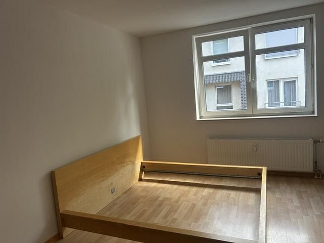 Gepflegte 2-Zimmer Wohnung in Neuss – Schlafzimmer