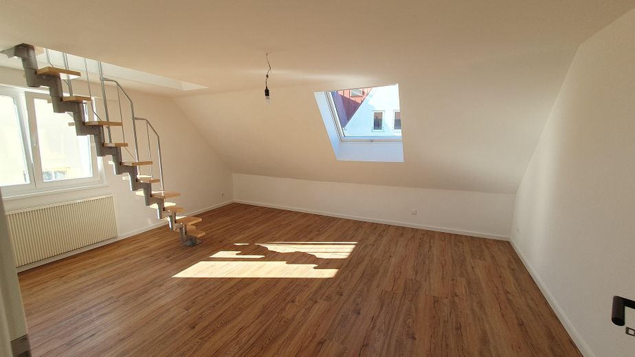 Zimmer 4 (Treppe Dachboden)