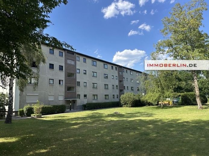IMMOBERLIN.DE - Wohlfühllage! Sehr behagliche Wohnung mit ruhiger Loggia – Foto 1