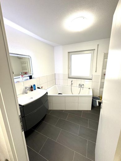 Casa familiare di 6 locali con cucina moderna – nessuna commissione d'agenzia – Foto 10