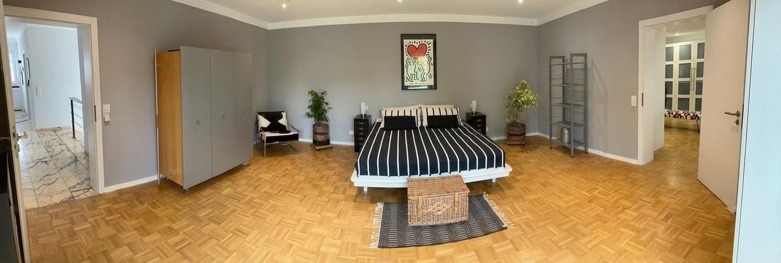 Luxuriöse Wohnoase am Weinberg: liebevoll saniert, privat verkauft. – Master Schlafzimmer
