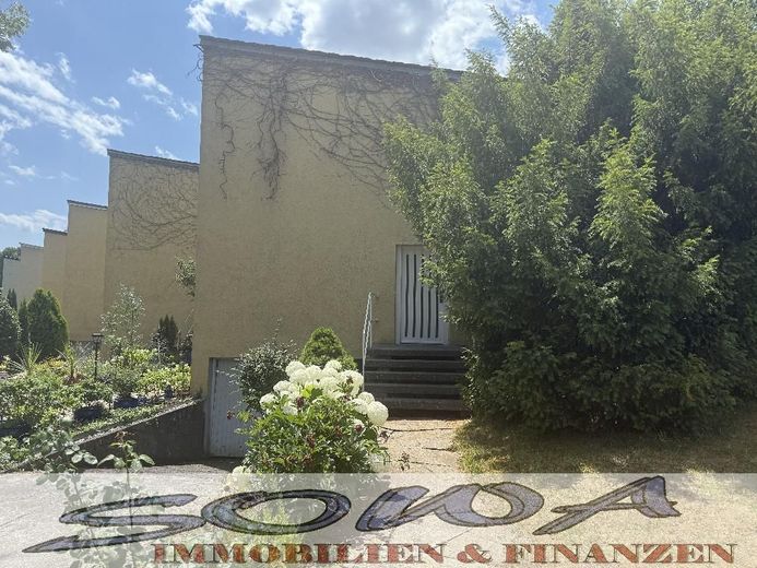 Einzugsbereit! Schickes Haus mit Garage und Garten in Neuburg - Ein Objekt von Ihrem Immobilienpartner SOWA Immobilien und Finanzen – Bild 4