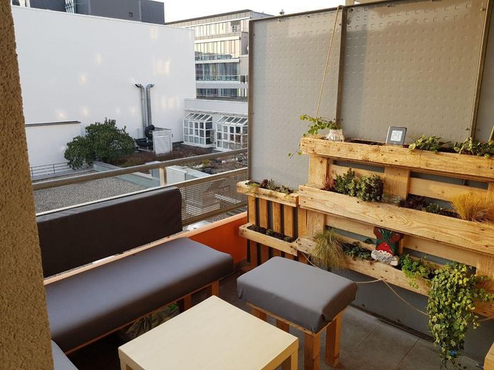 Balkon vor Küche