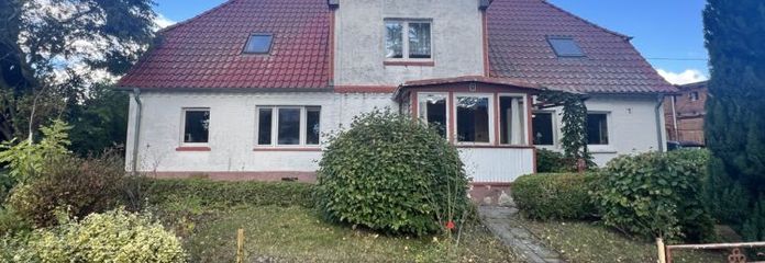 Historischer Bauernhof auf ca. 3.147 m² Land + große Scheune + alte Schmiede und viel Raum für Ideen
