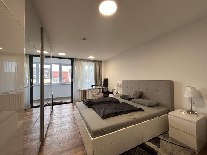 Sanierte und großzügige 2,5 Zimmer-Wohnung mit Wintergarten! – Foto 11