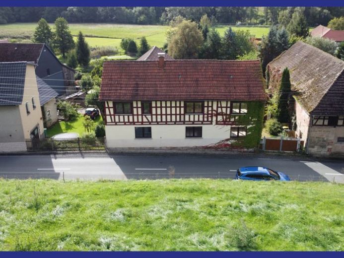 Saniert und großzügig - (Ein)famielienhaus in Erdmannsdorf – Photo 1
