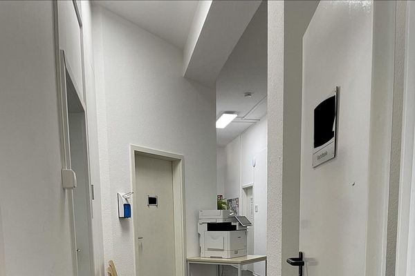 Çok yönlü kullanım olanaklarına sahip temsili ticari alan - Rastatt'ta yaklaşık 200 m²