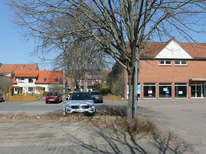 Gewerbegrundstück mit Altbestand, Innenstadtlage – Foto 1