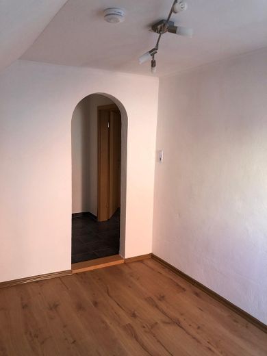 Odnowione mieszkanie 2-pokojowe o powierzchni 39 m² w Augsburgu – bezpośrednio od właściciela, bez pośrednika, 2 pokoje z kuchnią i łazienką – Zdjęcie 17