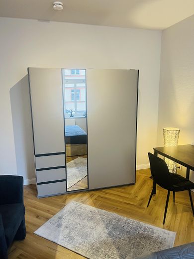 City-Apartement, frisch saniert, voll möbliert, bezugs- und provisionsfrei – Foto 9