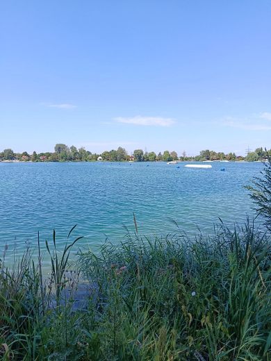 Zweifamilienhaus in Toplage, Ruheoase mit Pool am Stadtrand von Friedberg/Augsburg, Hochzoll – Friedberger Badesee