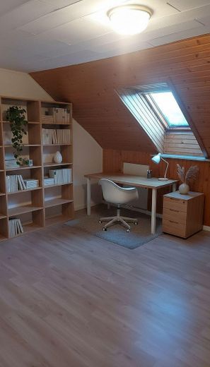 DG-Zimmer eingerichtet