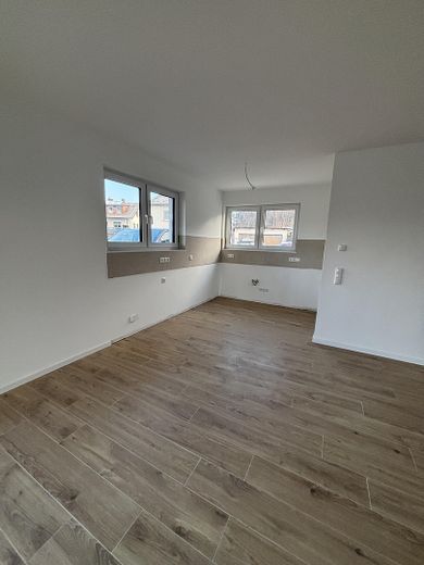 Erstbezug: Helles Reihenendhaus mit Garten & Terrasse – 4 Zimmer – Neubau – Foto 4