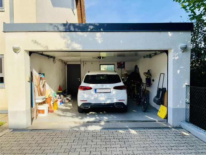 Doppelgarage