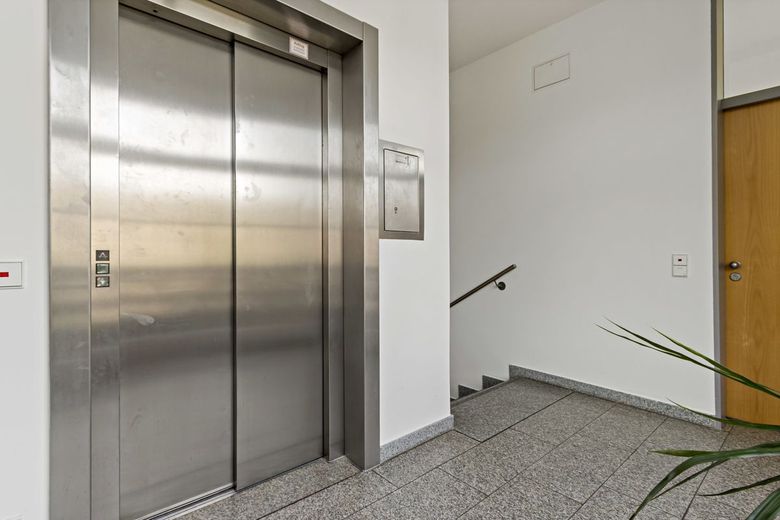 Wohnen in der Altstadt
Großartige 3-Raumwohnung mit Balkon! – Personenaufzug