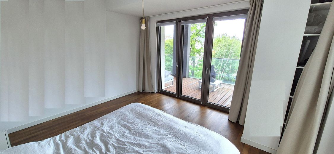 Un cadre de vie exclusif au bord de la Spree – Appartement meublé de 2 pièces (97m2) sur la presqu’île de Stralau – Schlafzimmer/Bedroom_1a