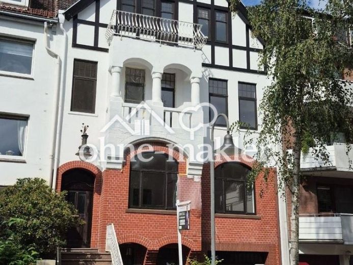 Bremen-Schwachhausen | Exklusive 4-Zimmer-Altbauwohnung, 105 m², 2 Balkone, provisionsfrei – फोटो 1