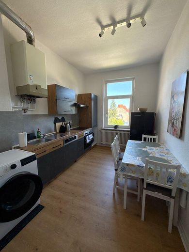 Voll möblierte 2-Zimmer-Wohnung in zentraler Lage Wilhelmshaven – Langzeitmiete willkommen – Küche