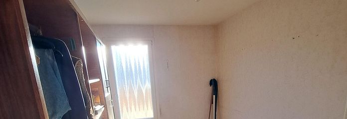 Raum  - Zugang  Balkon