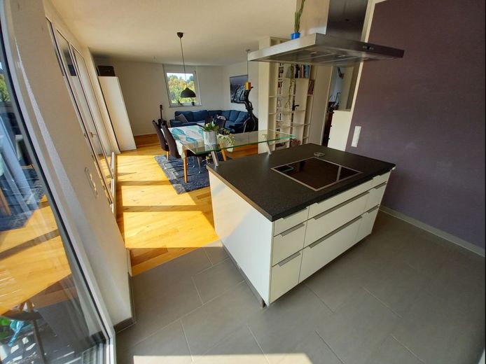 Küche und Wohn-Essbereich