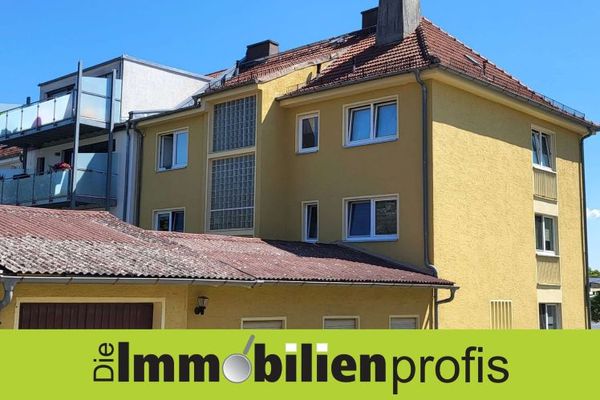 ¿8,5 % de rentabilidad por alquiler? Edificio plurifamiliar en Hof-Krötenbruck