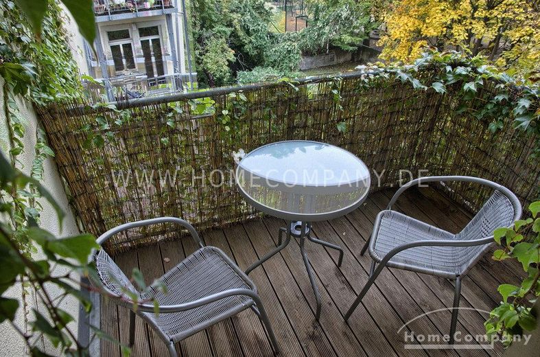 17709 HomeCompany Dresden Möbliert/Furnished 2-Zimmer Apartment mit Balkon in Dresden-Neustadt max. 3 Personen – f07aa2196667a6aeb3ace4dd9a9e97a42f92da83.jpg