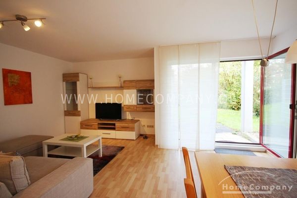 Saarbrücken, hochwertig renovierte 2 Zimmer Wohnung mit sonniger Terrasse + Stellplatz