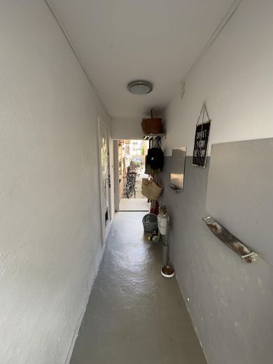 Besonderes Schmuckstück mit Atmosphäre – Durchgang Straße - Hinterhaus