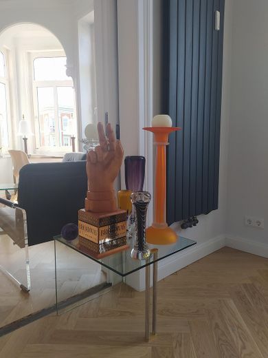 MODERNE VERTIKALE HEIZKÖRPER