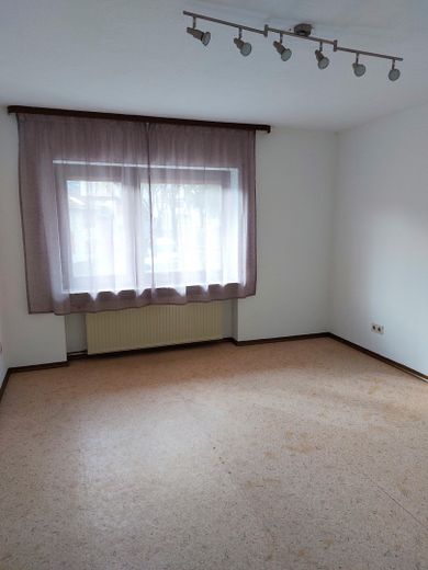 Ehemaliger Vierseitenhof mit Hufschmiede PROVISIONSFREI in Langenlonsheim zu verkaufen – Raum 3 OG 13,57 m²