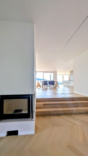 Kernsanierte Unternehmervilla mit einzigartigem Weitblick und luxuriöser Ausstattung – Kaminzimmer 2