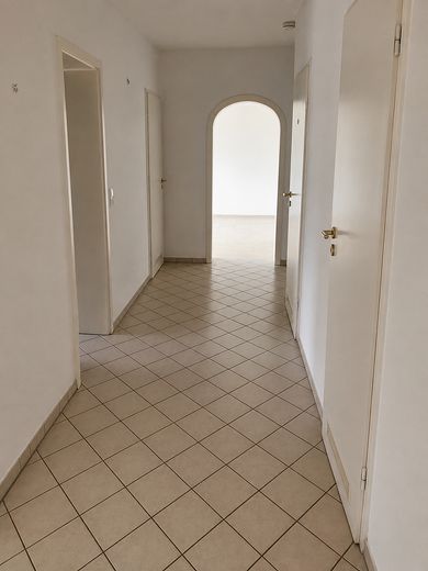 Well-maintained 3-room apartment with balcony, elevator and underground garage in Koblenz-Metternich – commission-free – Foto 12