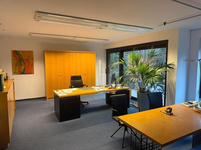 Ihre neue Bürofläche am Stadtwaldgürtel – Büro3