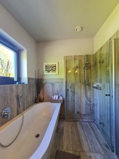 OG - Bad Wanne Dusche