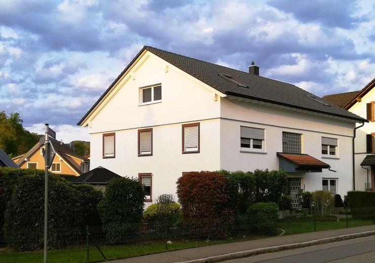 Hausansicht straßenseitig