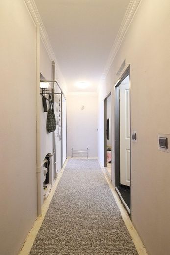 2-Zimmer -ETW mit Balkon in guter Lage Berlin Siemensstadt direkt vom Eigentümer – Flur