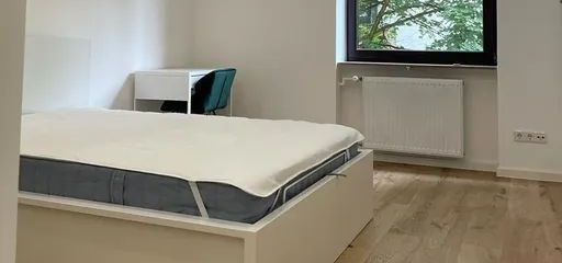 Zimmer 2