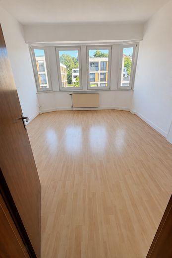 Geniş planlı, aydınlık 3 odalı daire – Fotoğraf 2