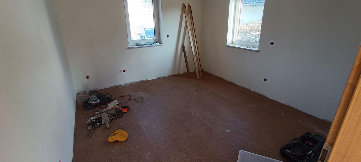 Schlafzimmer 1