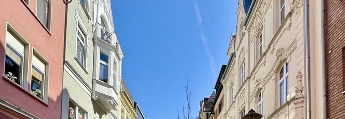 Ваше приміщення для бізнесу у чудовому місці в Ессен-Штеле: прибл. 80 м² із вітриною + 50 м² складського приміщення