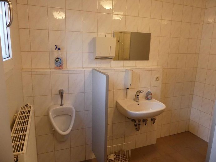 TKHaus WC-Dusche Herre Döl-832