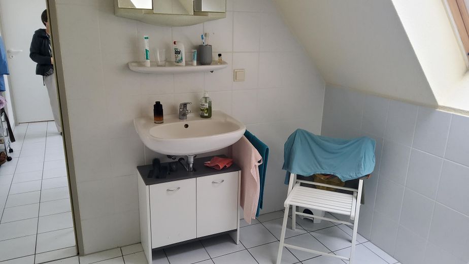 Bad mit Waschmaschineanschluss