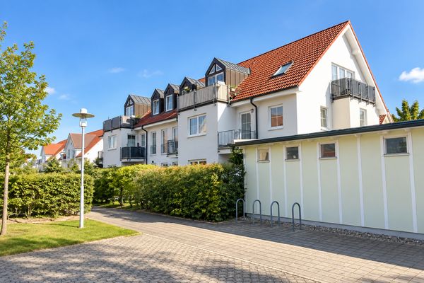 Leegebruch - Sonnige 1,5-Zimmer Eigentumswohnung, ruhig und im Grünen