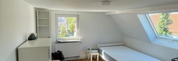 Über 6% Rendite mit renovierten Objekten (Ohne Maklerprovision) – Zimmer Tü