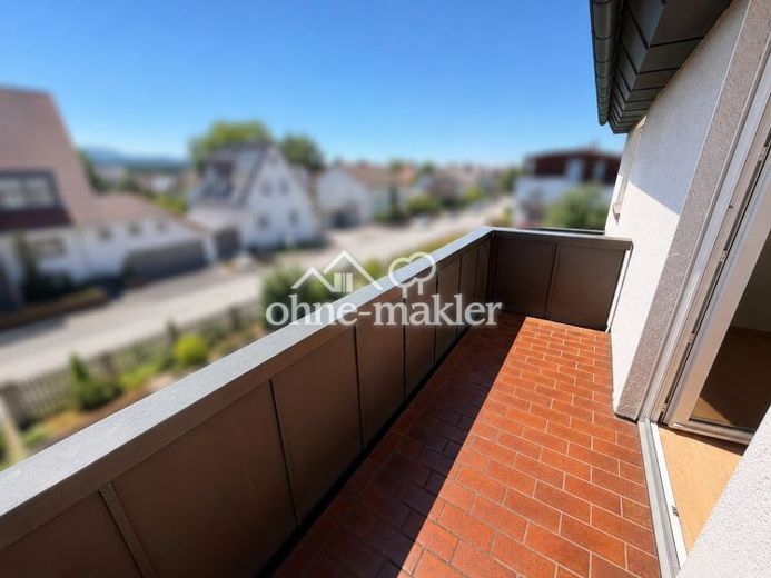 Salach/desde ya: piso de 3 habitaciones, cocina, baño y aseo en el 1.º piso en casa de 3 familias, tranquilo, céntrico, bien cuidado, jardín, garaje – Photo 1